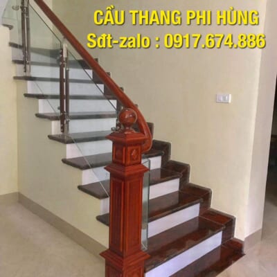 Cầu thang kính gỗ đẹp, cầu thang kính cường lực Hà Nội